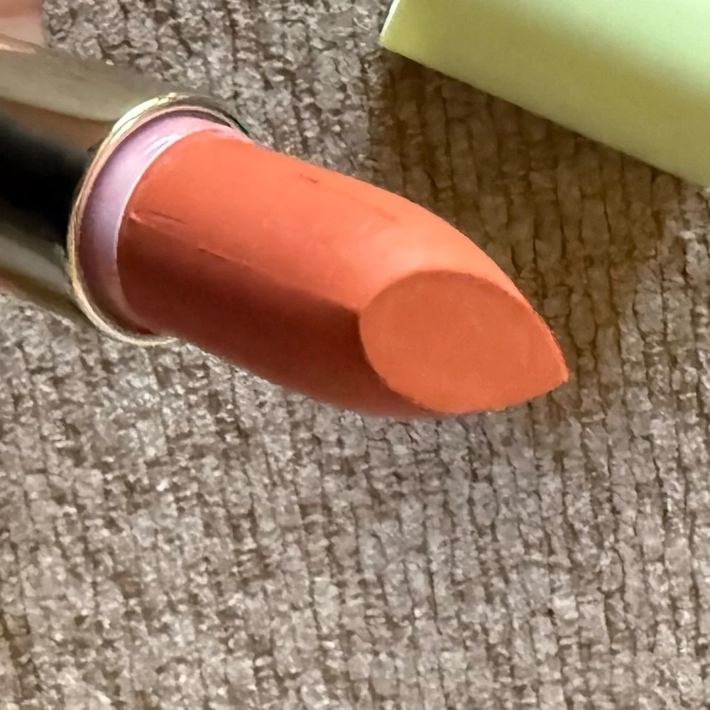 NWOT Pixi beauty mattelustre lipstick peach blossom